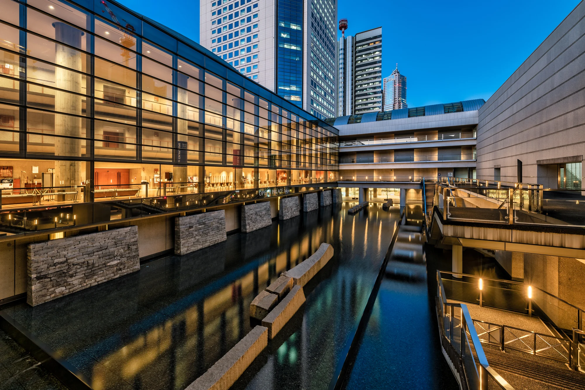 New National Theatre